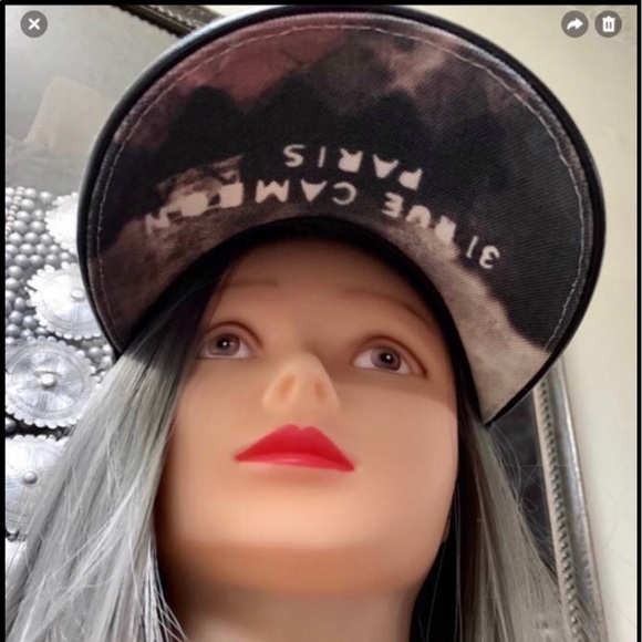 HAT - Picture 4 of 5